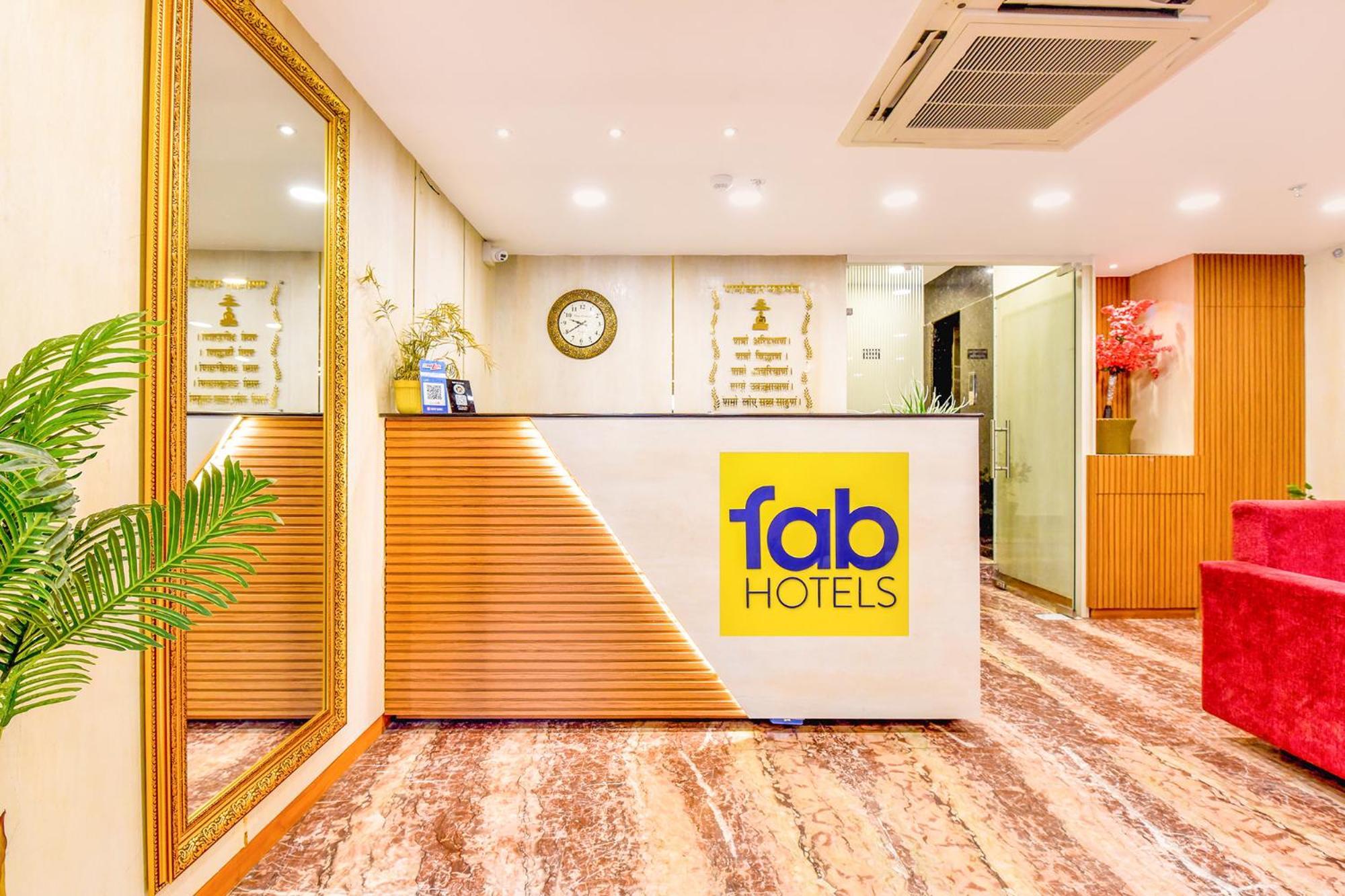 Hotel Fabexpress Mewar Shine à Udaipur Extérieur photo