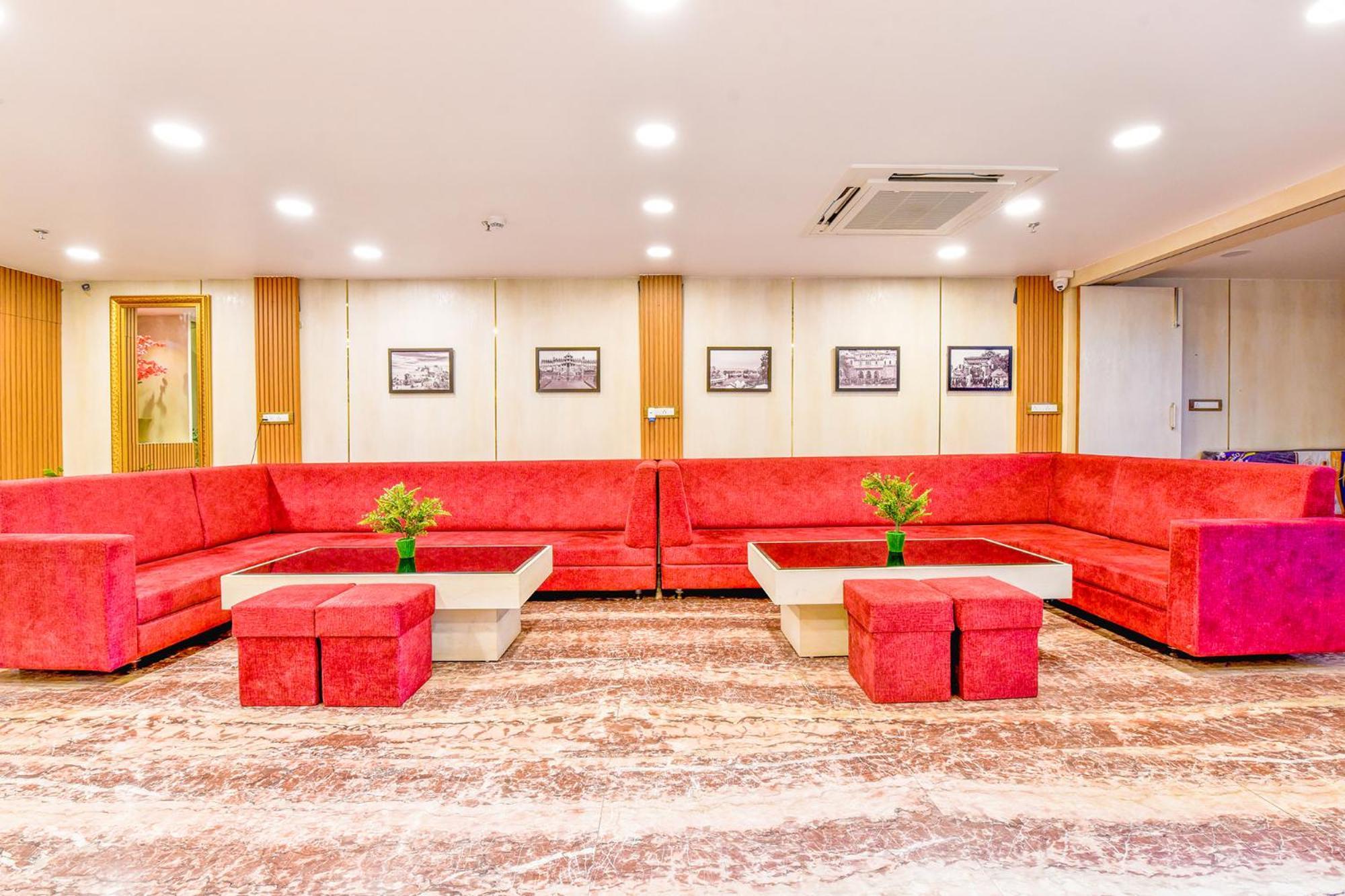 Hotel Fabexpress Mewar Shine à Udaipur Extérieur photo