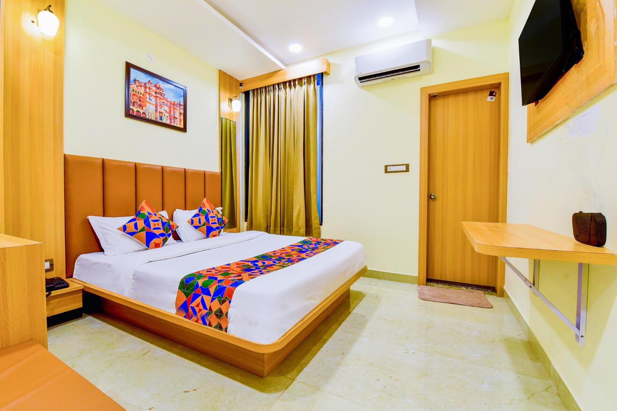 Hotel Fabexpress Mewar Shine à Udaipur Extérieur photo